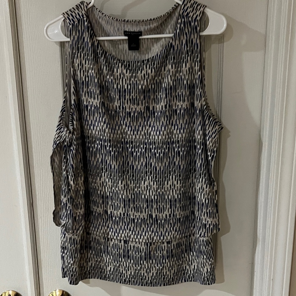 Ann Taylor Factory Monochrome Sleeveless Top